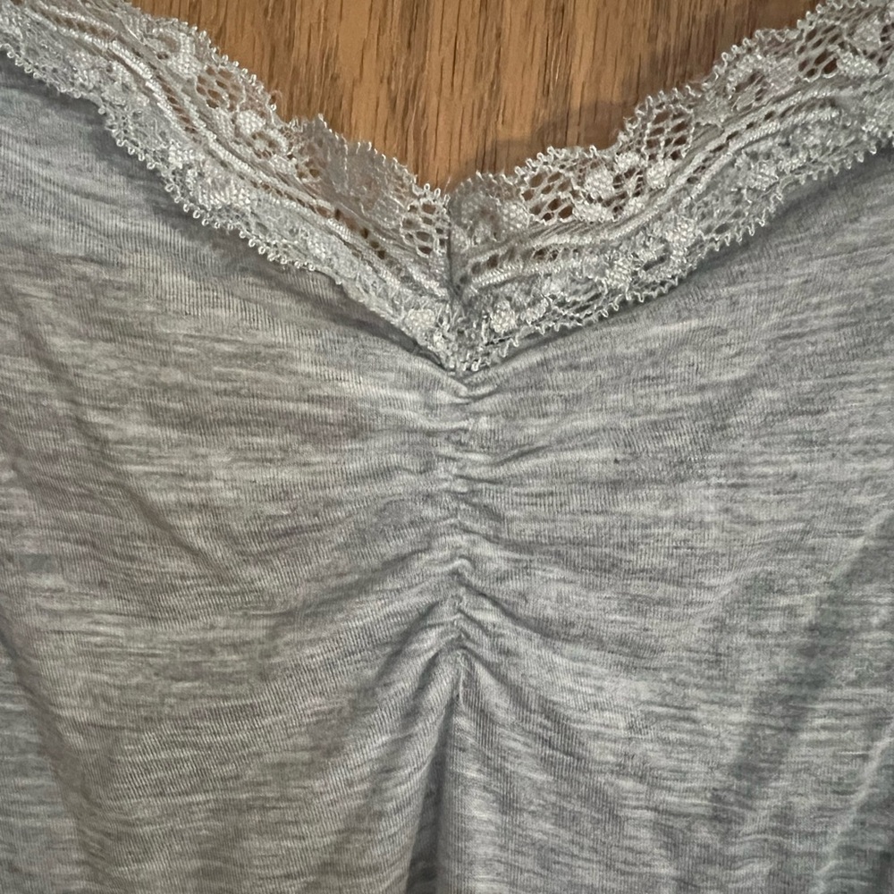 White House Black Market Light Gray Lace Camisole size extra large - Picture 4 of 7
